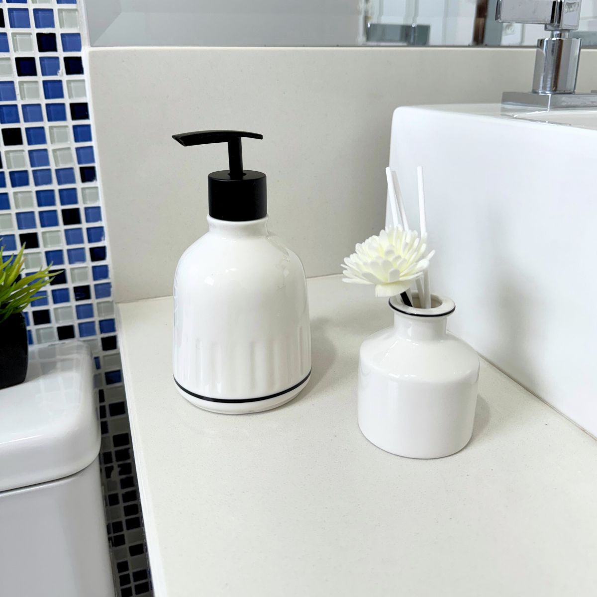 Kit Banheiro Lavabo Conjunto Saboneteira Difusor Porcelana